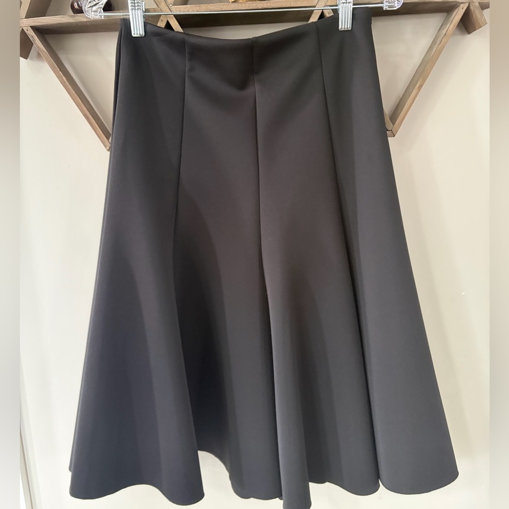 Vince Camuto black A-line midi skirt. Women’s Size 0. - Picture 5 of 8